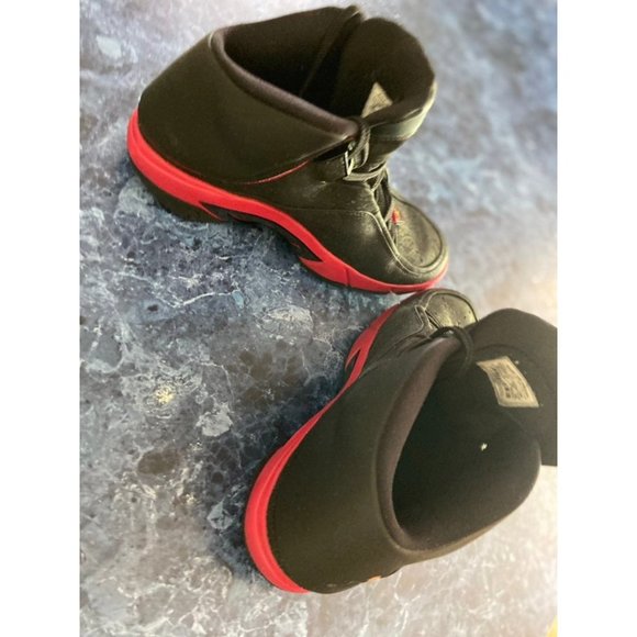 Nike Air Jordan Melo M4 Bred Black Red Sz 10 Men's - Picture 6 of 7